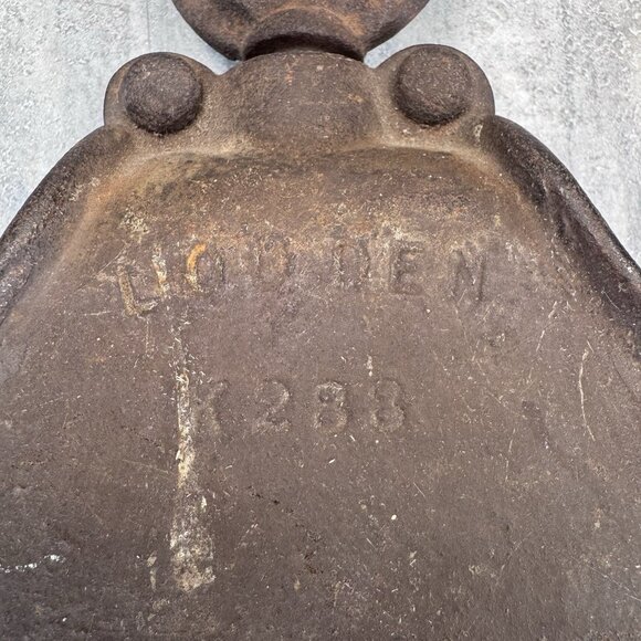 Ant. Louden K288 Cast Iron and Wood Hay Trolley Barn Pulley Rustic Primitive VTG - Picture 2 of 5